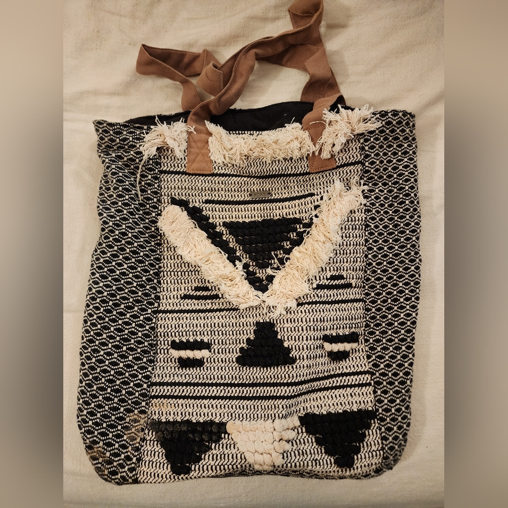 Roxy Shoulder Bag